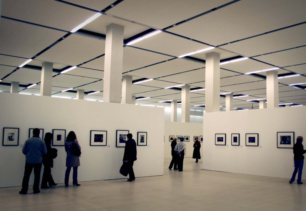 art-exhibition-walls.jpg